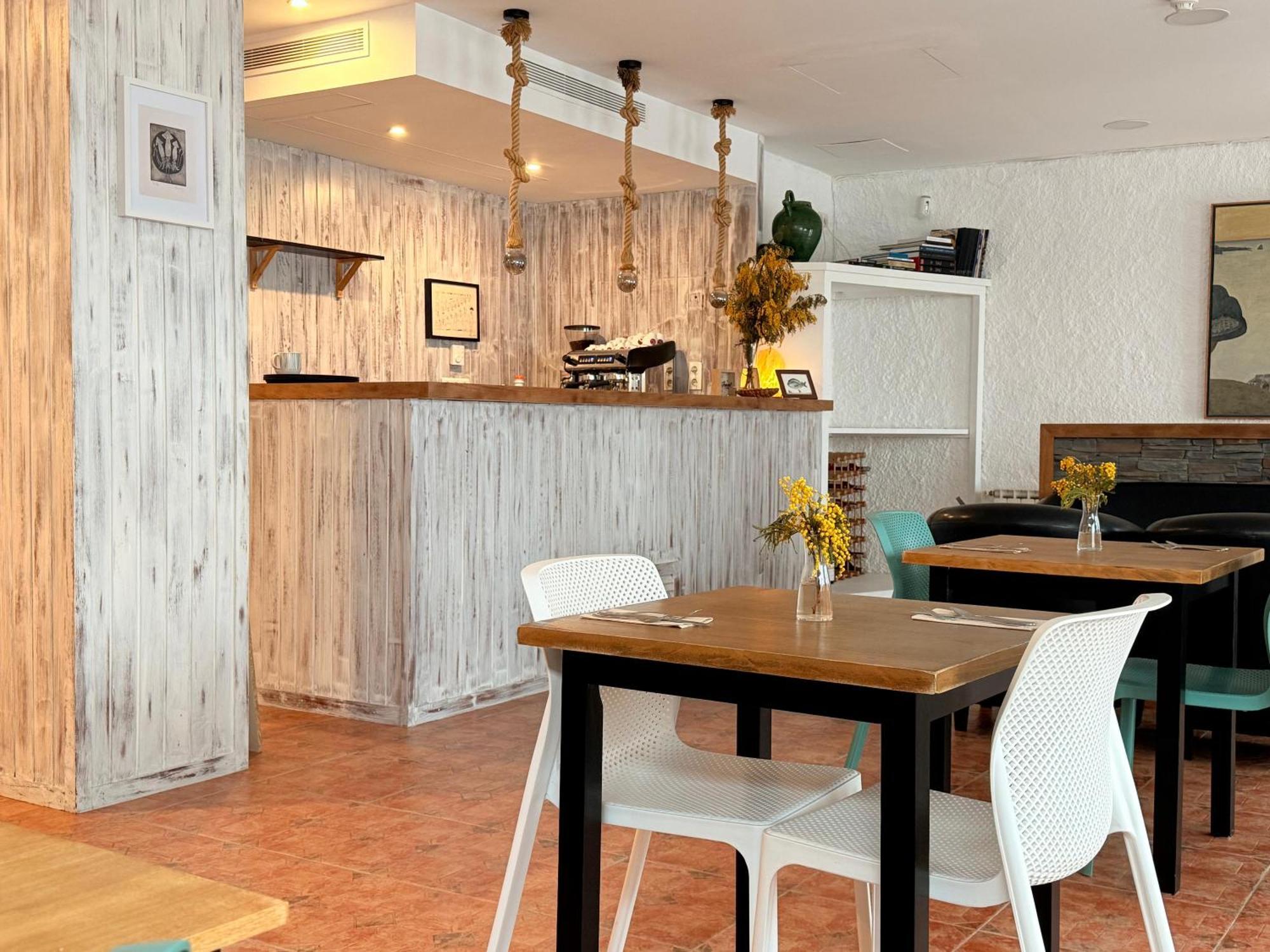 Bed and Breakfast La Fonda Cadaqués Zewnętrze zdjęcie