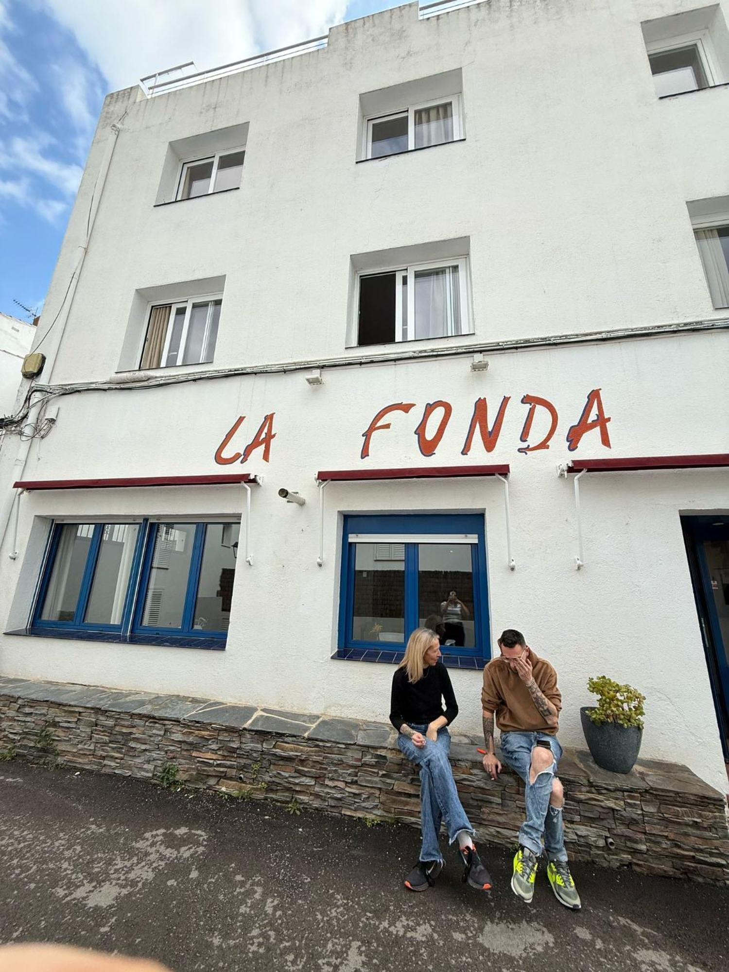 Bed and Breakfast La Fonda Cadaqués Zewnętrze zdjęcie